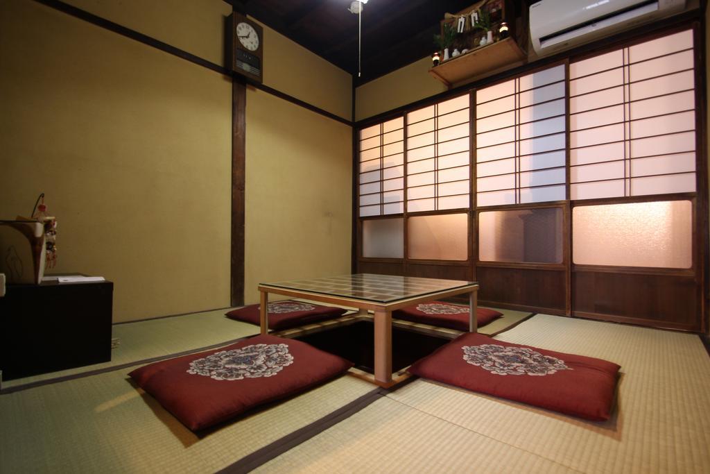 Guest House Ui-Ca Kanazawa Exterior photo